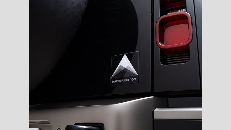 2024 認定中古車 Land Rover Defender 110 サントリーニブラック D350 ディーゼルマイルドハイブリッド ハクバエディション