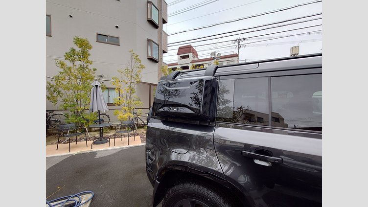2025 認定中古車 Land Rover Defender 110 カルパチアングレイ P300 ガソリン X-Dynamic SE