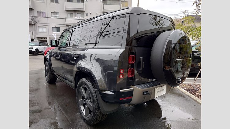 2025 認定中古車 Land Rover Defender 110 カルパチアングレイ P300 ガソリン X-Dynamic SE