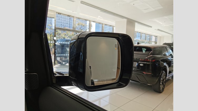 2022 認定中古車 Land Rover Defender 110 サントリーニブラック P300 AWD（AT） XS EDITION