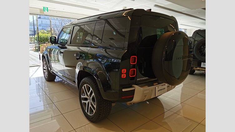 2022 認定中古車 Land Rover Defender 110 サントリーニブラック P300 AWD（AT） XS EDITION