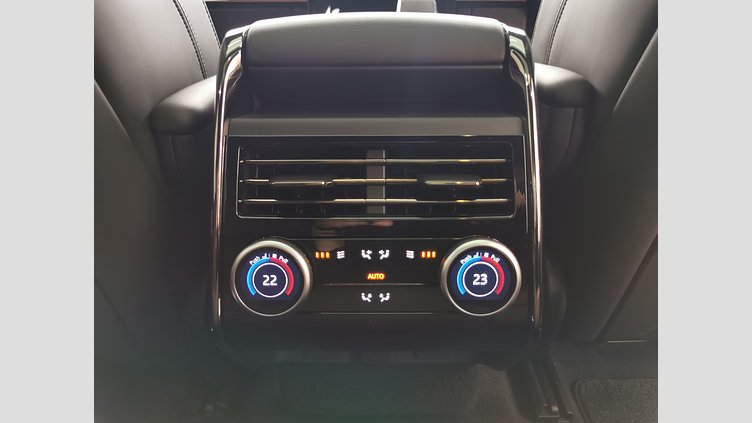 2024 認定中古車 Land Rover Range Rover Sport ジオラグリーン P550eプラグインハイブリッド（ガソリン） スタンダードホイールベース Autobiography