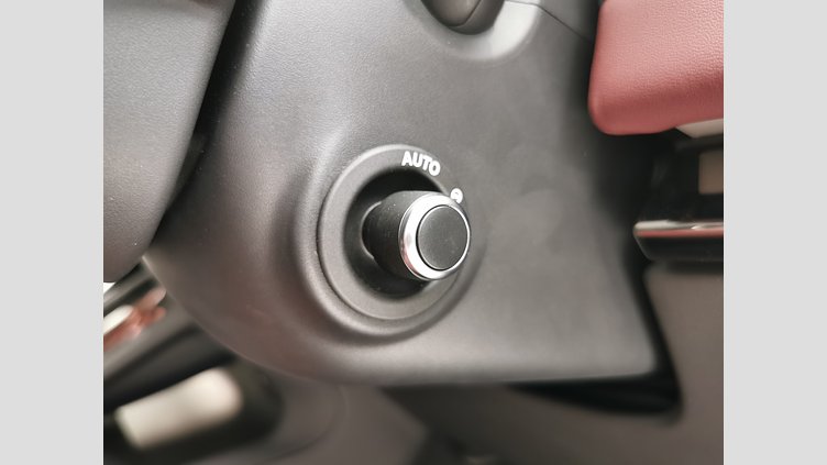 2024 認定中古車 Land Rover Range Rover Sport ジオラグリーン P550eプラグインハイブリッド（ガソリン） スタンダードホイールベース Autobiography