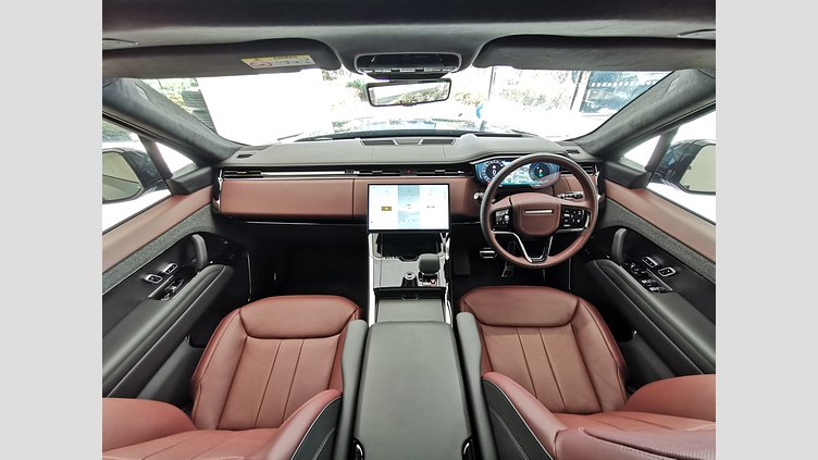 2024 認定中古車 Land Rover Range Rover Sport ジオラグリーン P550eプラグインハイブリッド（ガソリン） スタンダードホイールベース Autobiography