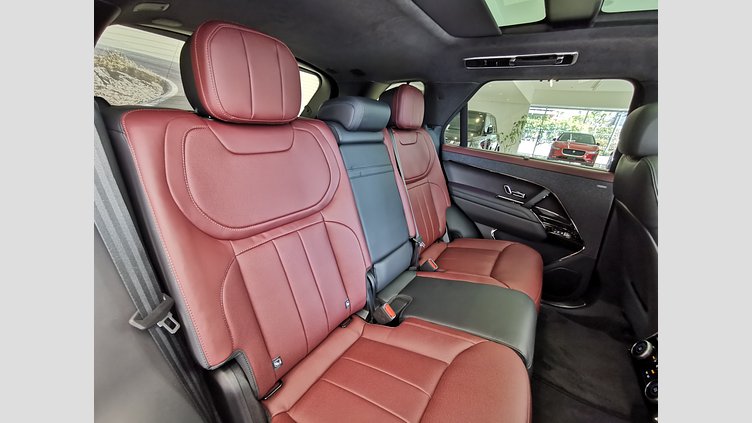 2024 認定中古車 Land Rover Range Rover Sport ジオラグリーン P550eプラグインハイブリッド（ガソリン） スタンダードホイールベース Autobiography