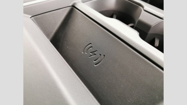 2024 認定中古車 Land Rover Defender 110 シリコンシルバー D350 ディーゼルマイルドハイブリッド S