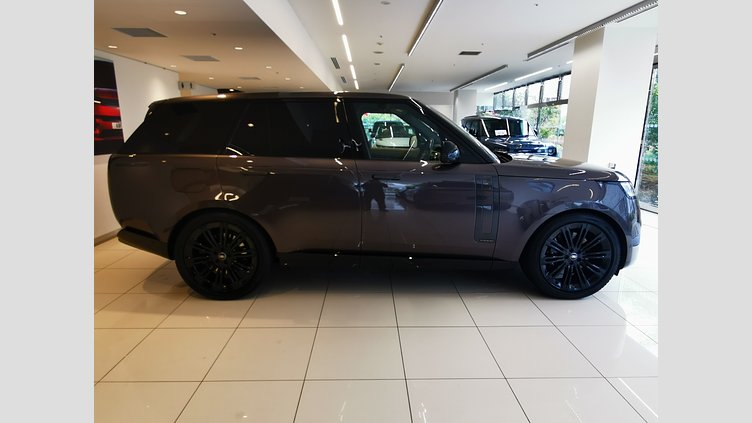2023 認定中古車 Land Rover Range Rover シャラントグレー P530 AWD（AT） スタンダードホイールベース AUTOBIOGRAPHY