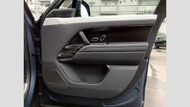 2024 認定中古車 Land Rover Range Rover Sport ブルーネブラ - サテンフィニッシュ P635マイルドハイブリッド スタンダードホイールベース SV Edition Two