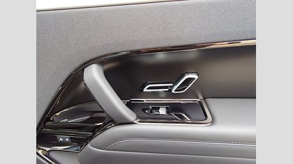 Range Rover Sport 40