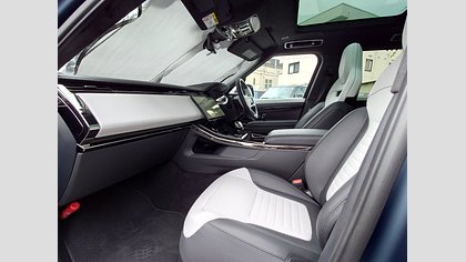 Range Rover Sport 36