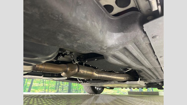 2021 認定中古車 Land Rover Range Rover Sport シリコンシルバー INGENIUM 3.0L 6気筒ディーゼル MHEV 300PS HSE