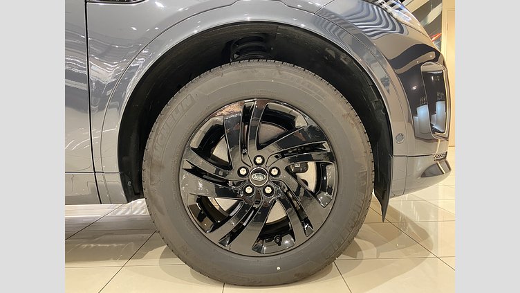 2024 認定中古車 Land Rover Discovery Sport ヴァレジネブルー D200マイルドハイブリッド（ディーゼル）  S