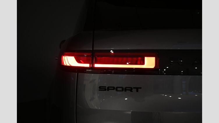 2023 Begagnad Land Rover Range Rover Sport Eiger Grey AWD D300 X-Dynamic HSE