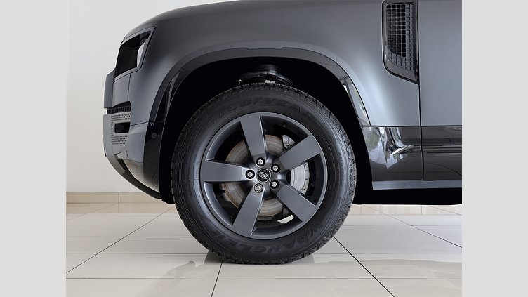2025 Approved Land Rover Defender 110 Carpatian Grey AWD D350 X-Dynamic HSE