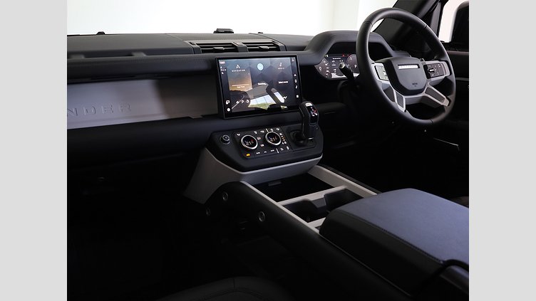 2025 Approved Land Rover Defender 110 Santorini Black AWD D250 X-Dynamic SE