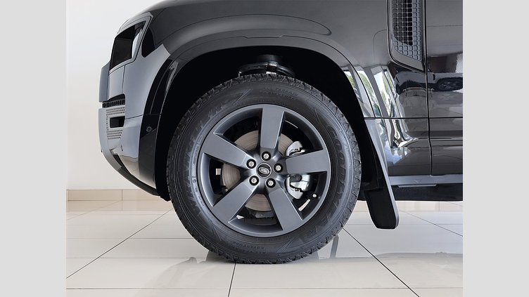 2025 Approved Land Rover Defender 110 Santorini Black AWD D250 X-Dynamic SE