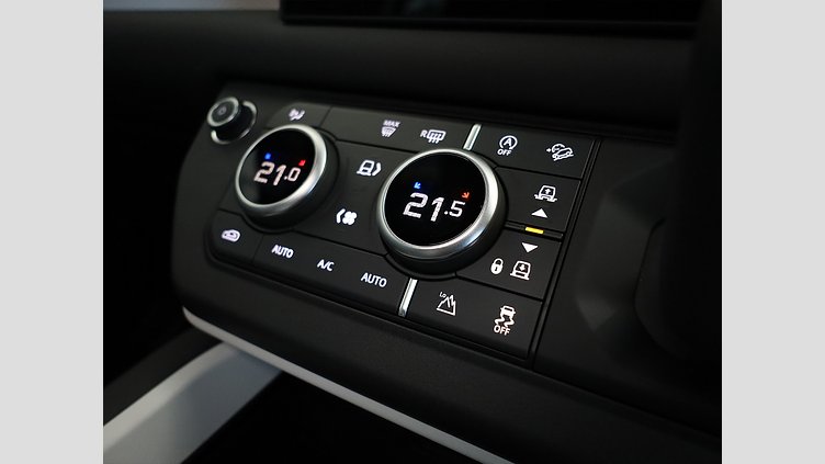 2025 Approved Land Rover Defender 110 Santorini Black AWD D250 X-Dynamic SE