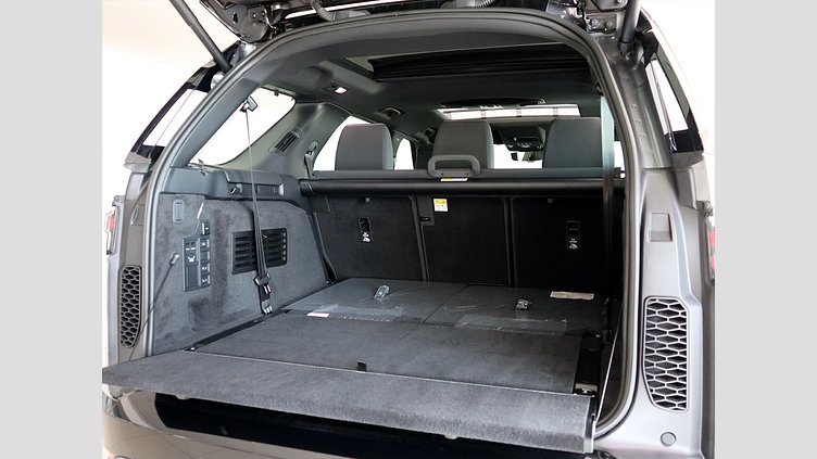 2025 Approved Land Rover Discovery Eiger Grey AWD D350 Dynamic SE