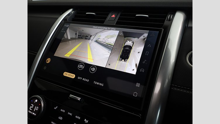 2025 Approved Land Rover Discovery Eiger Grey AWD D350 Dynamic SE