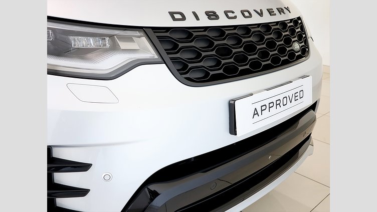 2024 Approved Land Rover Discovery Hakuba Silver AWD D300 Dynamic SE