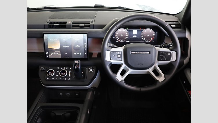 2024 Approved Land Rover Defender 110 Hakuba Silver AWD D300 X-Dynamic HSE