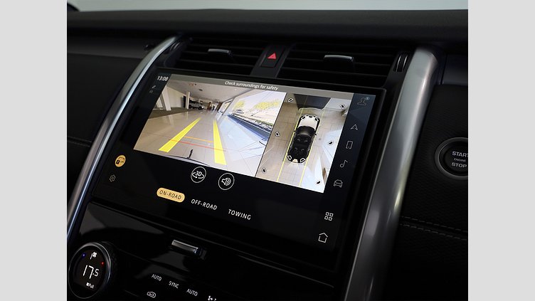 2024 Approved Land Rover Discovery Hakuba Silver AWD D300 Dynamic SE