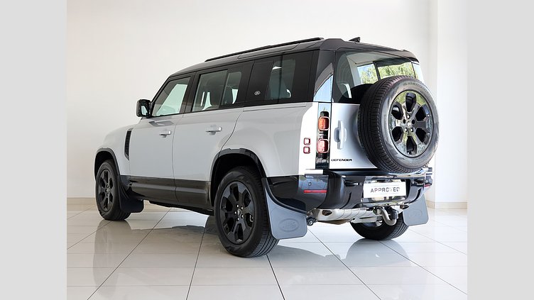 2024 Approved Land Rover Defender 110 Hakuba Silver AWD D300 X-Dynamic HSE