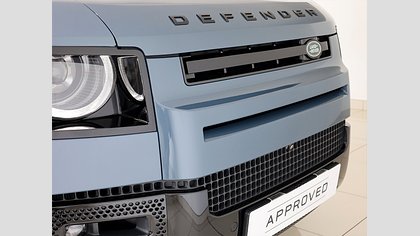 Defender 110 7