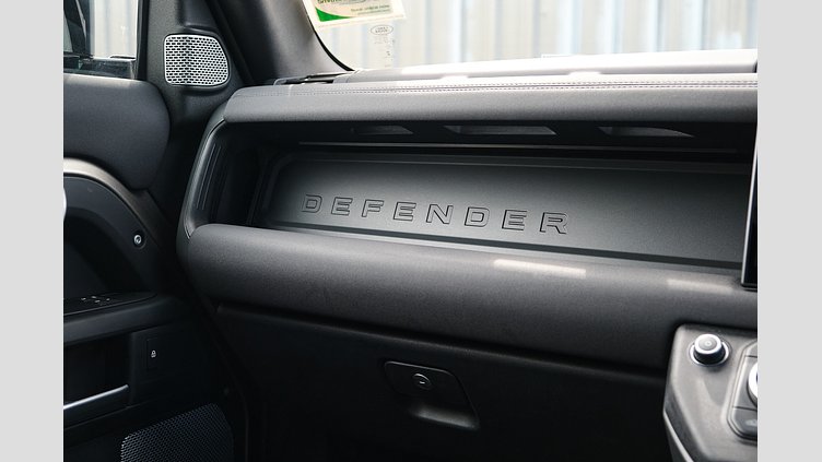 2023 Approved Land Rover Defender 130 Silicon Silver 130 D300 X-Dynamic SE