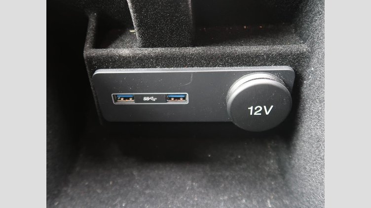 2018 認定中古車 Land Rover Range Rover Evoque Kaikoura Stone 2.0 litre i4D Diesel SE