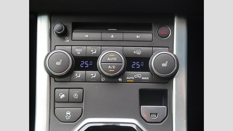 2018 認定中古車 Land Rover Range Rover Evoque Kaikoura Stone 2.0 litre i4D Diesel SE