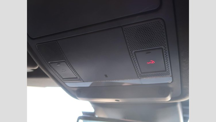 2019 認定中古車 Land Rover Range Rover Evoque ユーロンホワイト P250 R-DYNAMIC HSE