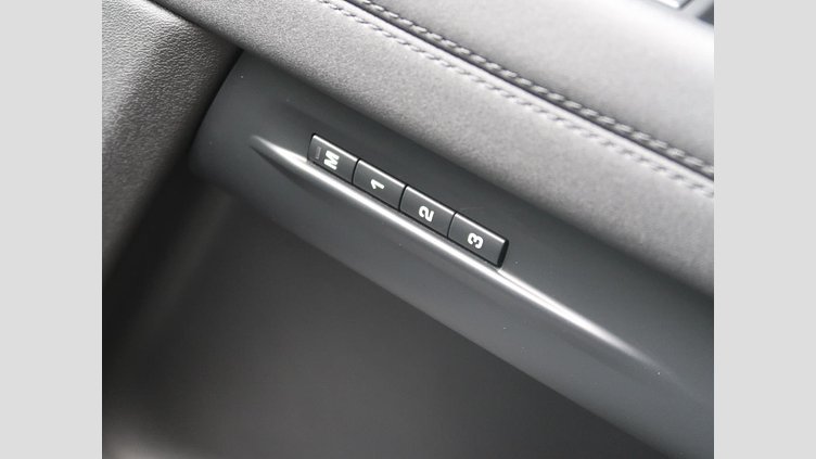 2020 認定中古車 Land Rover Range Rover Evoque アイガーグレー P200 SE