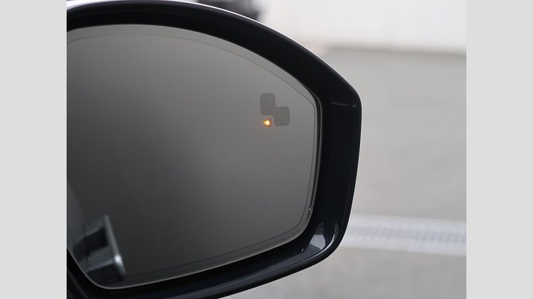 2020 認定中古車 Land Rover Range Rover Evoque アイガーグレー P200 SE