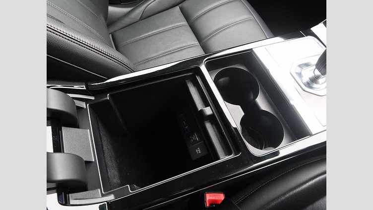 2020 認定中古車 Land Rover Range Rover Evoque アイガーグレー P200 SE