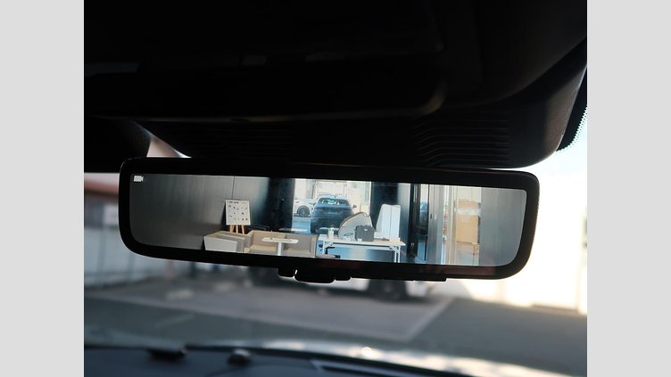 2023 認定中古車 Land Rover Range Rover Evoque アロイオスグレイ D200マイルドハイブリッド（ディーゼル） スタンダードホイールベース S