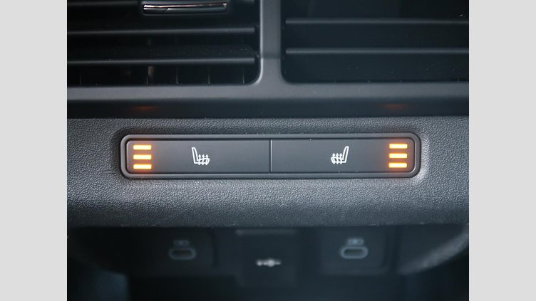 2023 認定中古車 Land Rover Range Rover Evoque アロイオスグレイ D200マイルドハイブリッド（ディーゼル） スタンダードホイールベース S