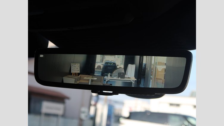 2024 認定中古車 Land Rover Range Rover Evoque トライベッカブルー D200マイルドハイブリッド（ディーゼル） Standard Wheelbase DYNAMIC SE