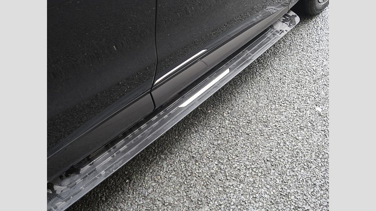 2024 認定中古車 Land Rover Range Rover Sport カルパチアングレイ P550eプラグインハイブリッド（ガソリン） スタンダードホイールベース Dynamic SE