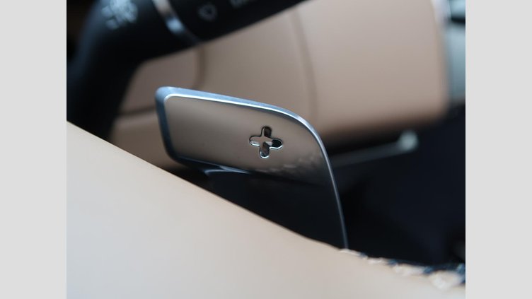 2024 認定中古車 Land Rover Range Rover Sport カルパチアングレイ P550eプラグインハイブリッド（ガソリン） スタンダードホイールベース Dynamic SE