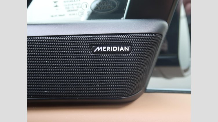 2024 認定中古車 Land Rover Range Rover Sport カルパチアングレイ P550eプラグインハイブリッド（ガソリン） スタンダードホイールベース Dynamic SE