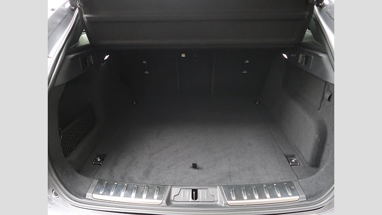 2023 認定中古車 Jaguar F-Pace アイガーグレイ P250 AWD（オートマチック） R-DYNAMIC SE