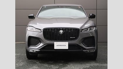 F-Pace 69