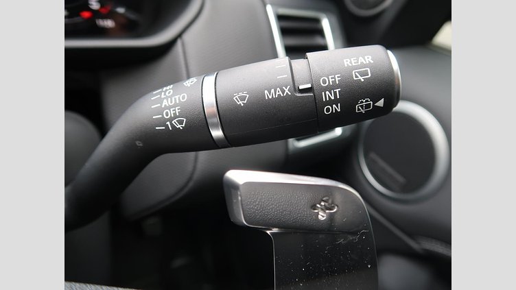 2024 認定中古車 Land Rover Discovery アイガーグレイ D350マイルドハイブリッド（ディーゼル） Dynamic SE