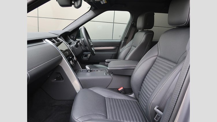 2024 認定中古車 Land Rover Discovery アイガーグレイ D350マイルドハイブリッド（ディーゼル） Dynamic SE