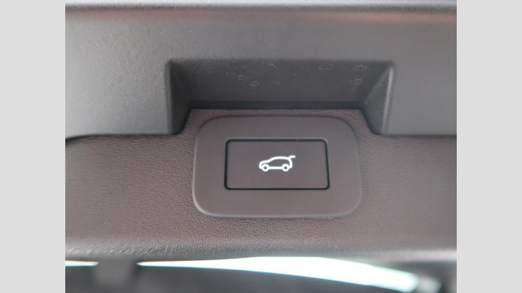 2024 認定中古車 Land Rover Discovery アイガーグレイ D350マイルドハイブリッド（ディーゼル） Dynamic SE