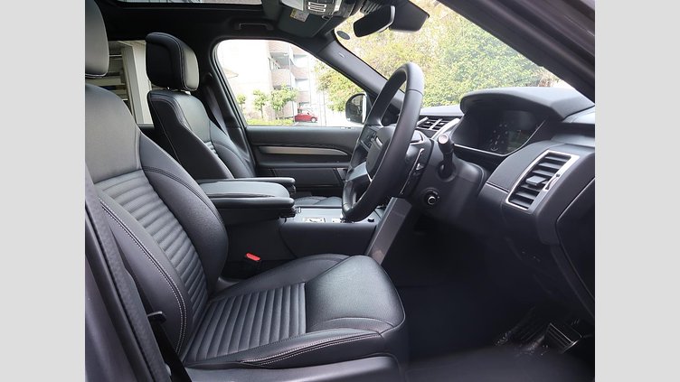 2024 認定中古車 Land Rover Discovery アイガーグレイ D350マイルドハイブリッド（ディーゼル） Dynamic SE