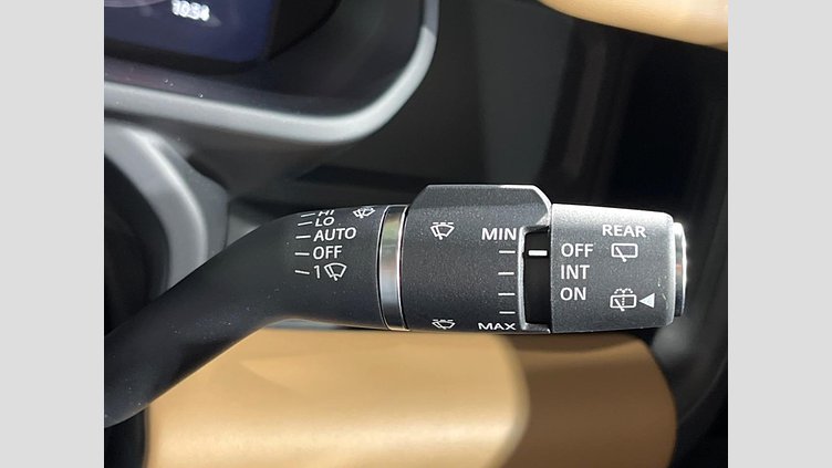 2024 認定中古車 Land Rover Defender 110 サントリーニブラック D350 ディーゼルマイルドハイブリッド X-Dynamic HSE