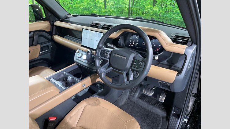 2024 認定中古車 Land Rover Defender 110 サントリーニブラック D350 ディーゼルマイルドハイブリッド X-Dynamic HSE