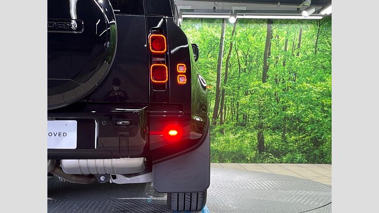 2024 認定中古車 Land Rover Defender 110 サントリーニブラック D350 ディーゼルマイルドハイブリッド X-Dynamic HSE